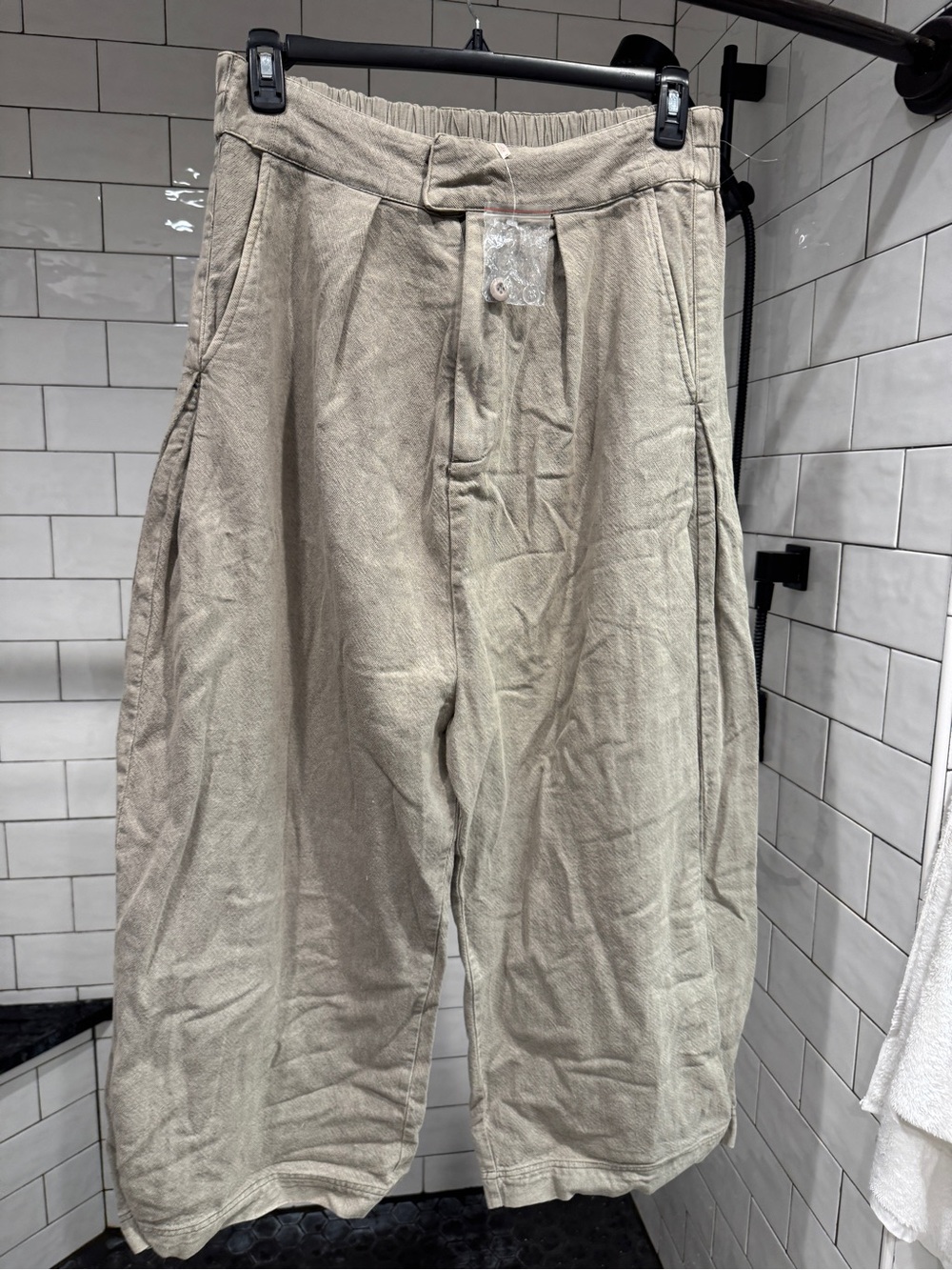 Free People wide leg oversized pants in large.
